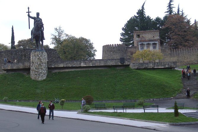 2-Day Private Wine Tour to Kakheti from Tbilisi - Napareuli and Twins Wine House: step-by-step Georgian winemaking