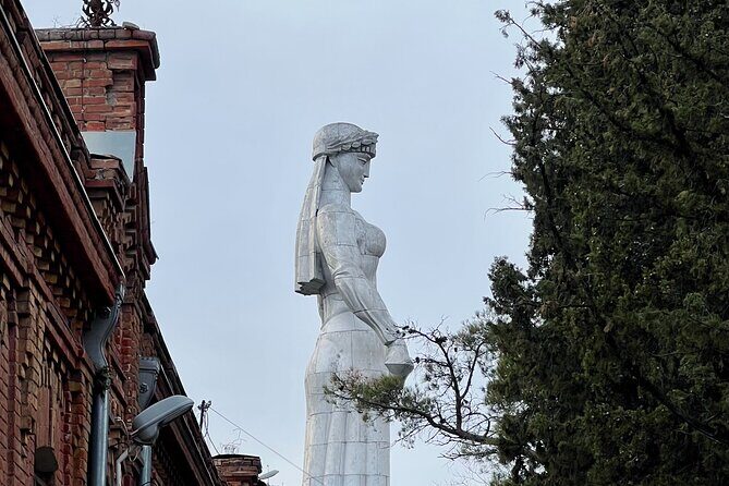 3-Hour Private Guided Walking Tour in Tbilisi - Mother of Kartli and the Tamada Statue: Georgia’s Many Eras in One Walk