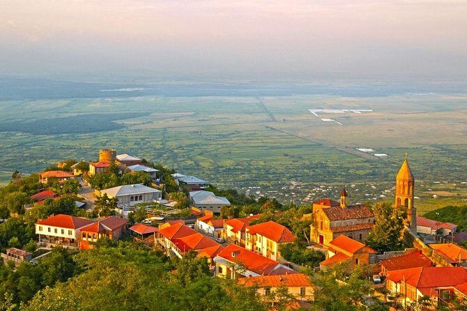 8-Day Private Tour around Georgia - Sighnagi and David Gareja: Defensive Walls and Cave Monastery Quiet