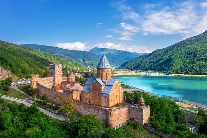 A 6-Day Private Expedition into Rich Heritage - Day 1 in Tbilisi: Arrive, Reset, Then Get Ready