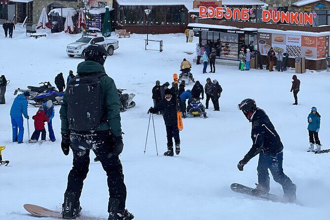 From Tbilisi to Gudauri Ski Resort, Zhinvali, Ananuri Day Trip - The Black and White Rivers Stop: The 15-Minute Thing Worth Stopping For