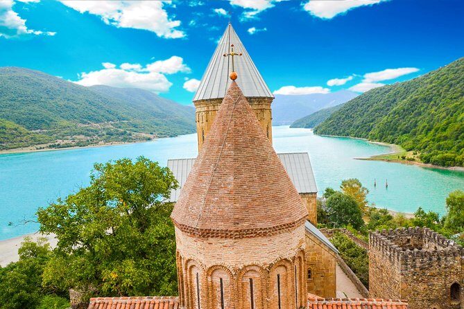 Gudauri and Ananuri full day tour including hotel pick up - Key highlights to look for