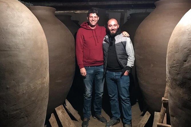 ️ Kakheti tour - Private Full Day Wine tour with Lunch and Wine tasting - Stop 1: Badiauri bread and cheese on the way to Sighnaghi