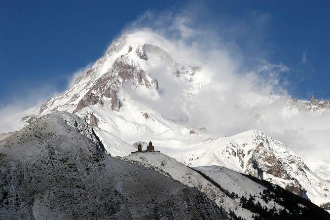 Kazbegi, Gergeti and Ananuri Full Day Tour from Tbilisi - Stepantsminda free time: what you should clarify ahead
