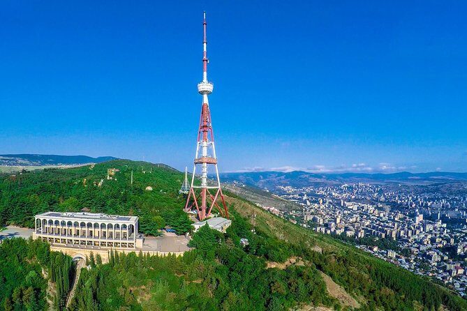 Panoramic city tour Tbilisi - Meeting point and timing: how to avoid wasting time