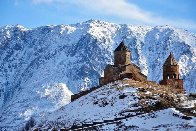 Private day tour in Kazbegi (Stepantsminda) - Friendship Monument in Gudauri: Soviet-Era Art With Wide Views