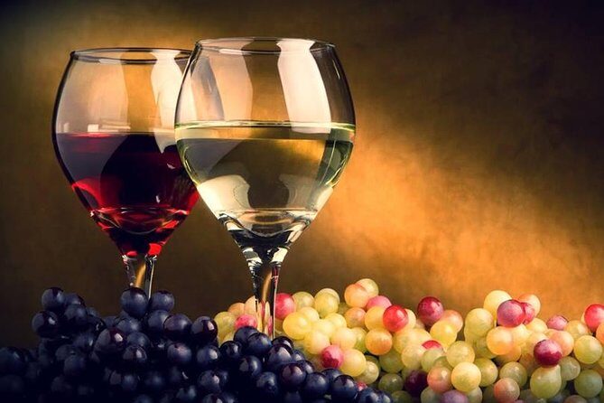 Private Tour to Mtskheta and Georgian Wine Tasting from Tbilisi - Lunch in Mtskheta and small practical tips that keep the day easy