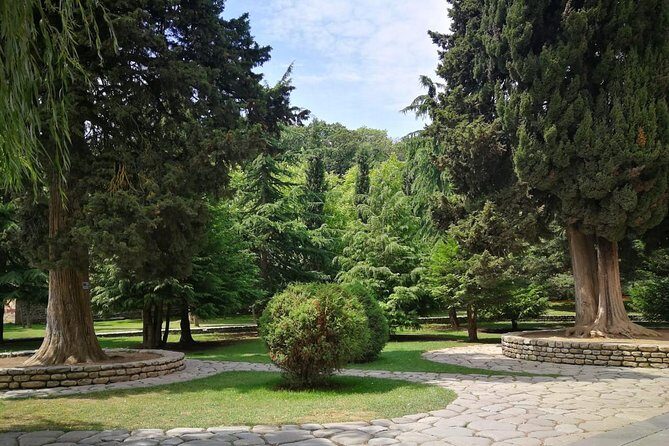 Secrets of Kakheti: Wine & Home-Cooked Lunch - Stop 4: Sighnaghi, the City of Love, and its long ramparts