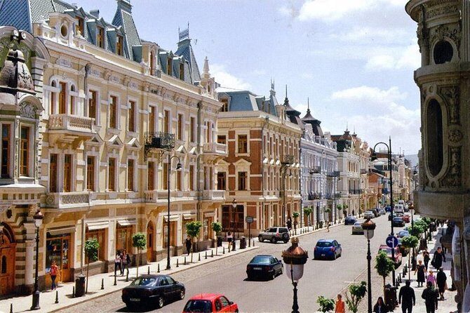 Tbilisi city tour by Visit-geo - Rike Park and Bridge of Peace: fast orientation with great photos