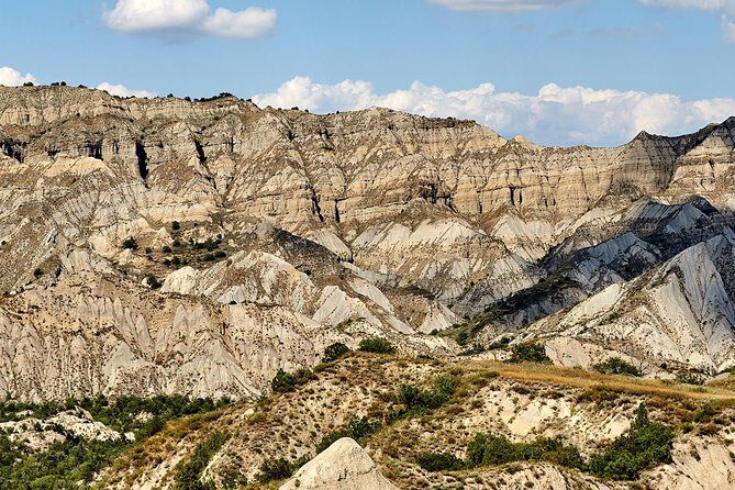 Three day hiking tour to Kakheti region with two overnight stays in Sighnaghi - Why Vashlovani National Park is a smart second day