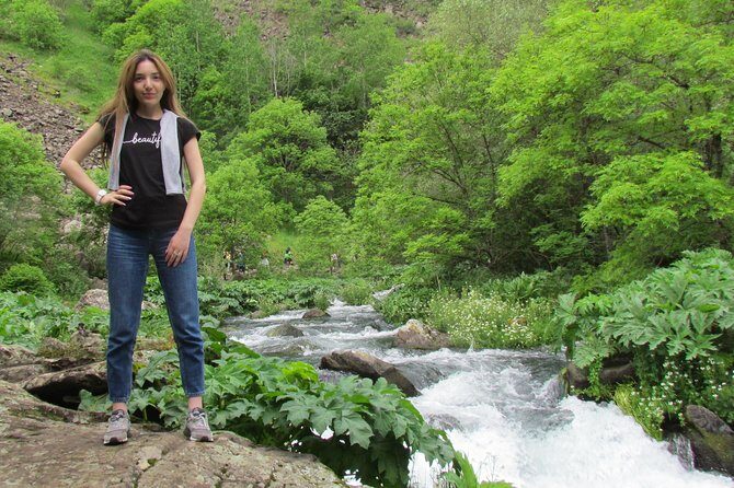 Trip to The Diamond Bridge and Dashbashi Canyon - Why the Diamond Bridge and Dashbashi Canyon combo works from Tbilisi