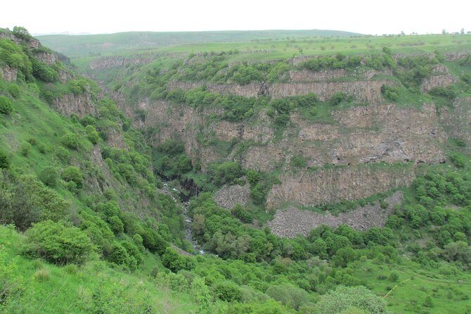 Trip to The Diamond Bridge and Dashbashi Canyon - Dashbashi Canyon: your 3-hour window for views and photos