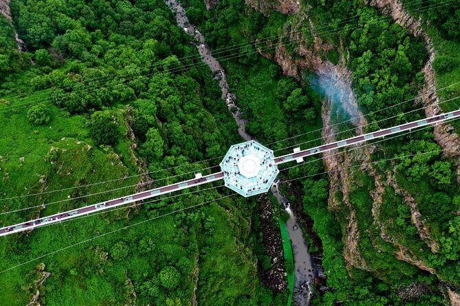 Trip to The Diamond Bridge and Dashbashi Canyon - Private guiding and punctual timing (the human side matters)