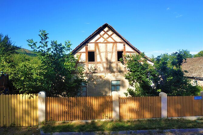 Tsalka Canyon Tour from Tbilisi with Poka Nunnery, Gorelovka and Asureti - Food and lunch: what to expect between waterfalls and villages