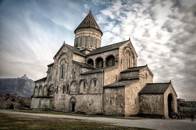 Uplistsikhe, Mtskheta and Jvari - historical private day tour from Tbilisi - How the day flows from cave city to UNESCO churches