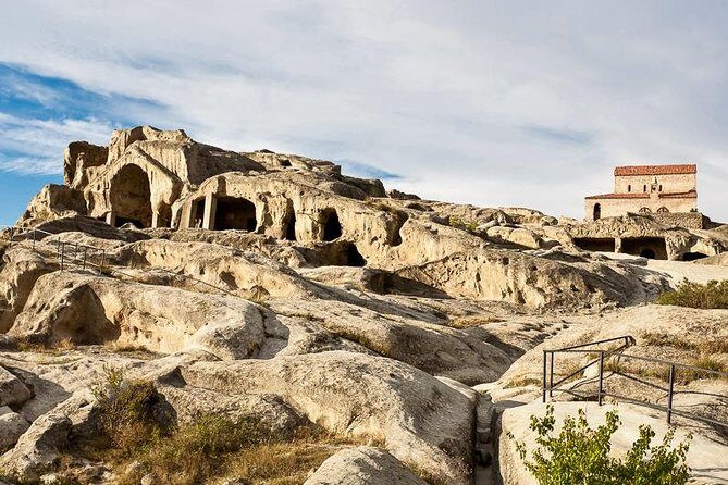 Uplistsikhe, Mtskheta and Jvari - historical private day tour from Tbilisi - Uplistsikhe Cave Town: 2 hours in a rock-cut city
